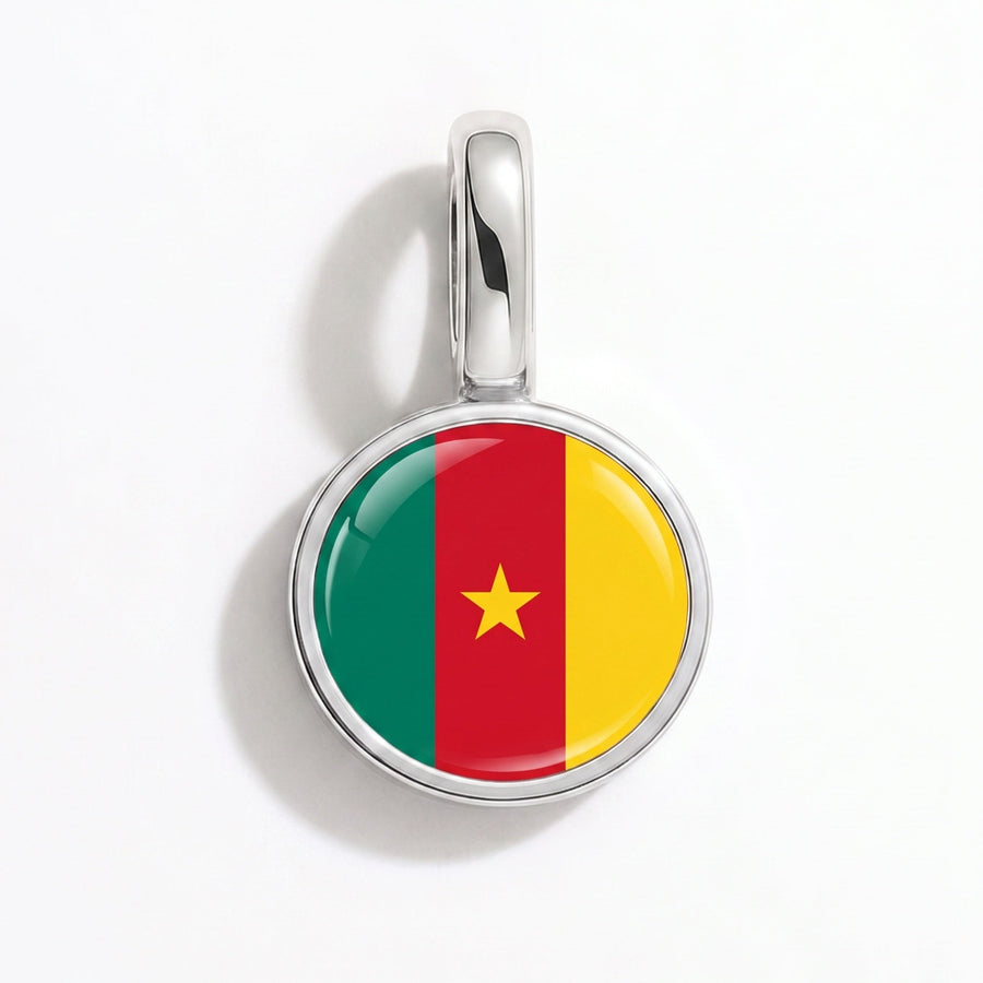 Charm - Flag Round – Silver