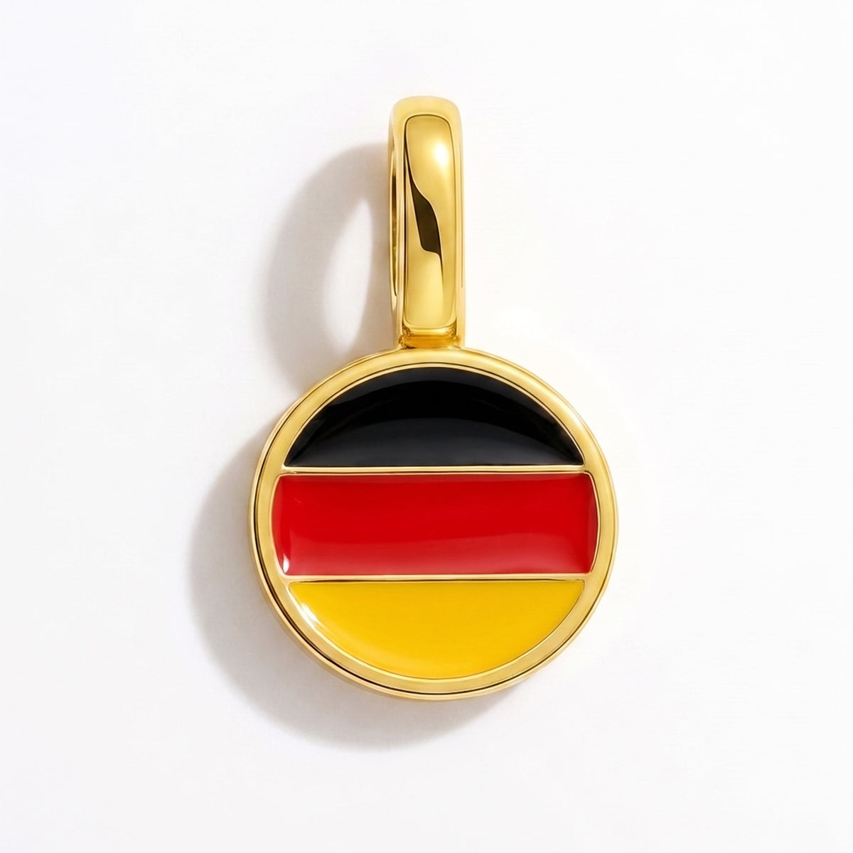 Charm - Flag Round – Gold