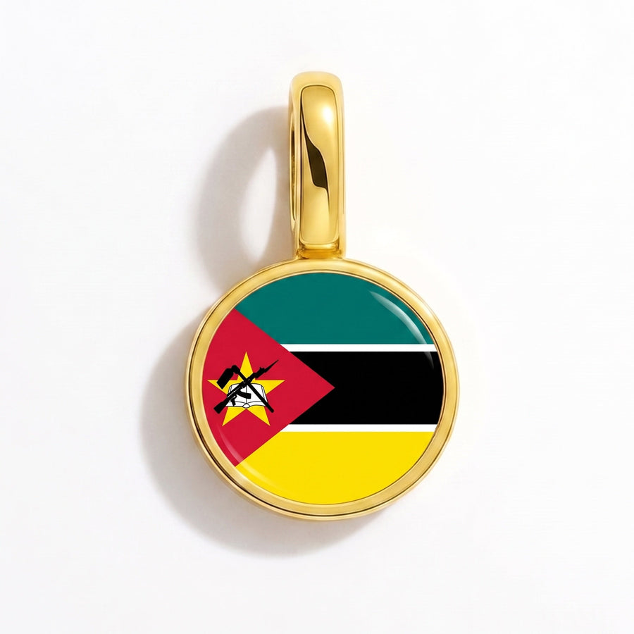 Charm - Flag Round – Gold