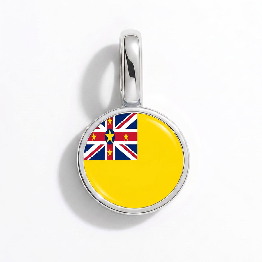 Charm - Flag Round – Silver