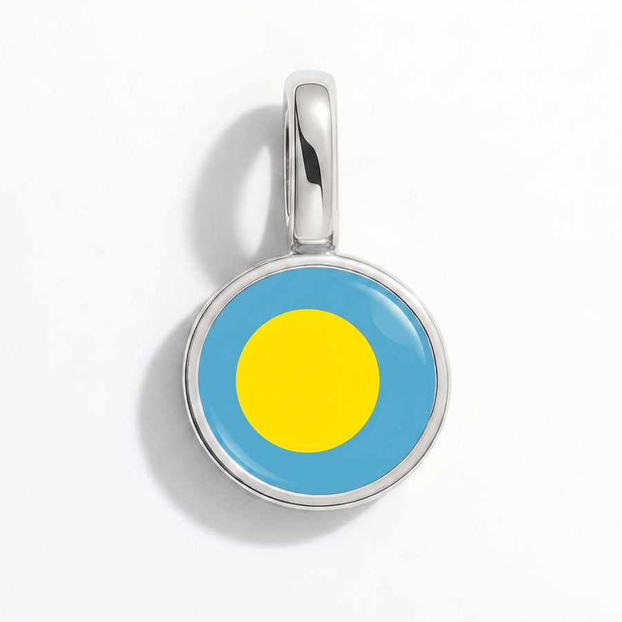 Charm - Flag Round – Silver