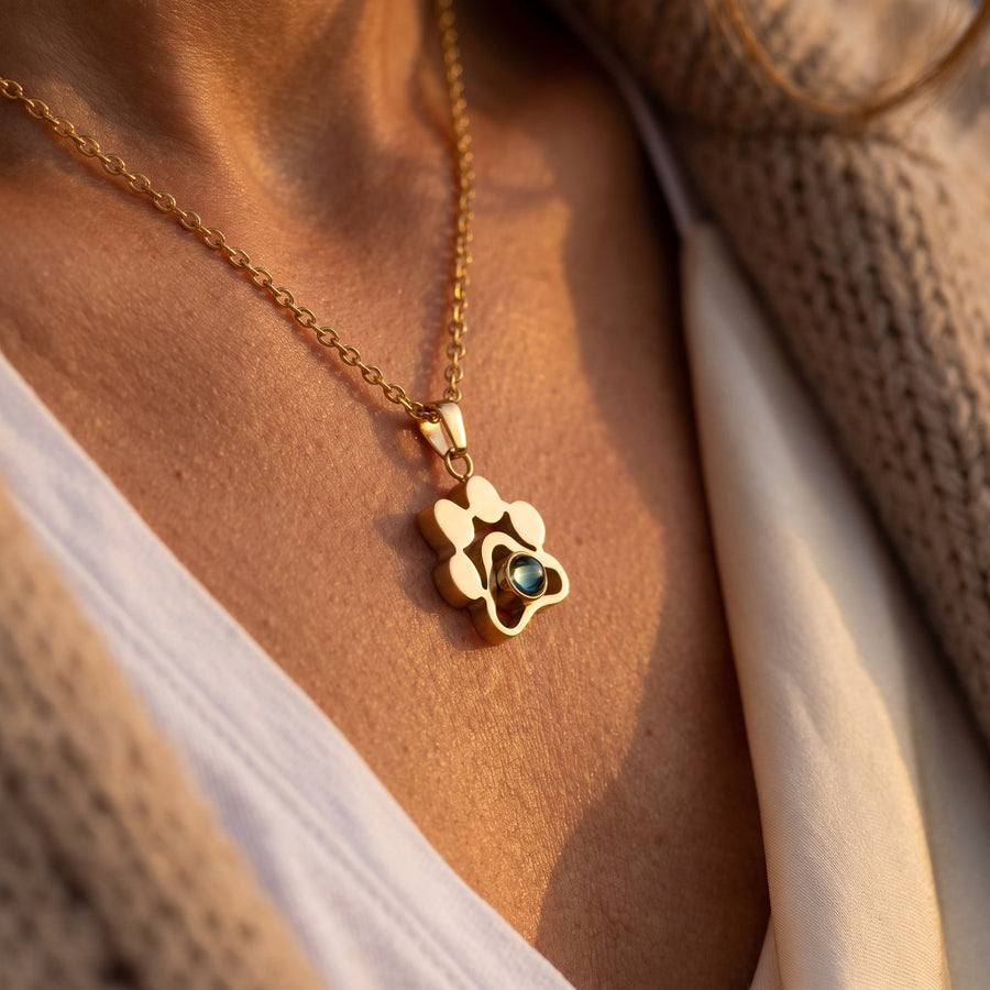 Personalized photo necklace - Paw