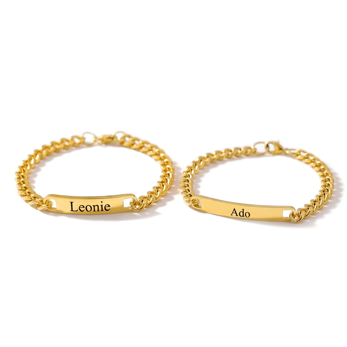 Partner bracelets with engraving