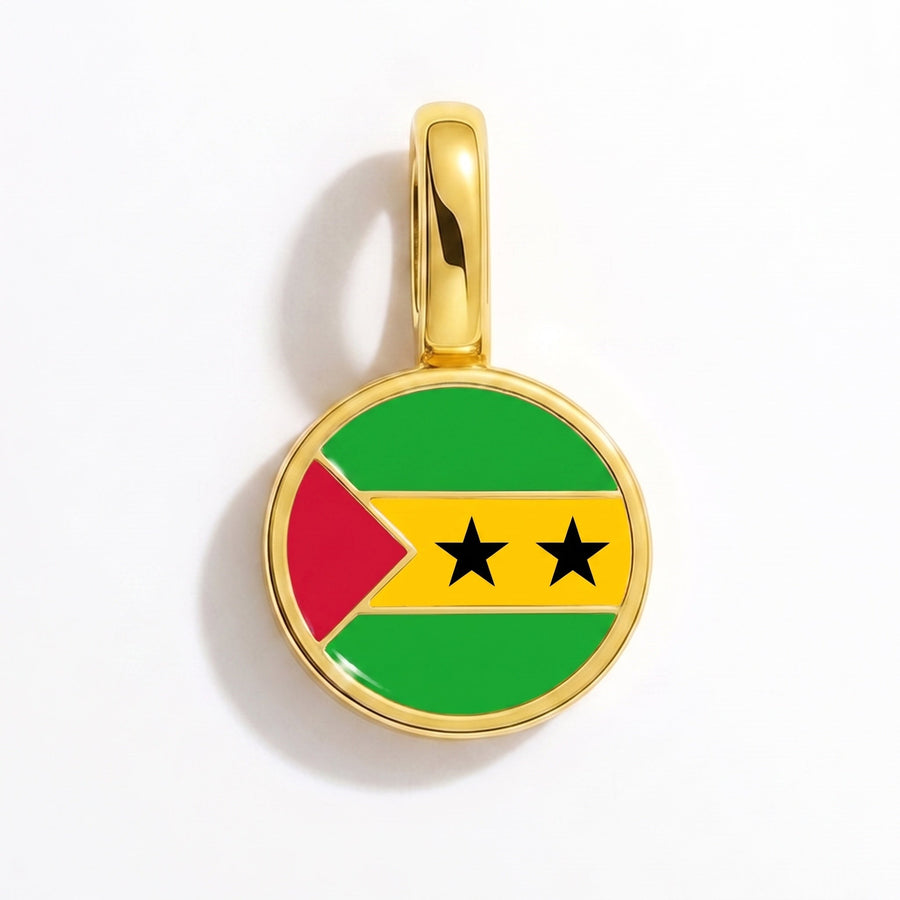 Charm - Flag Round – Gold