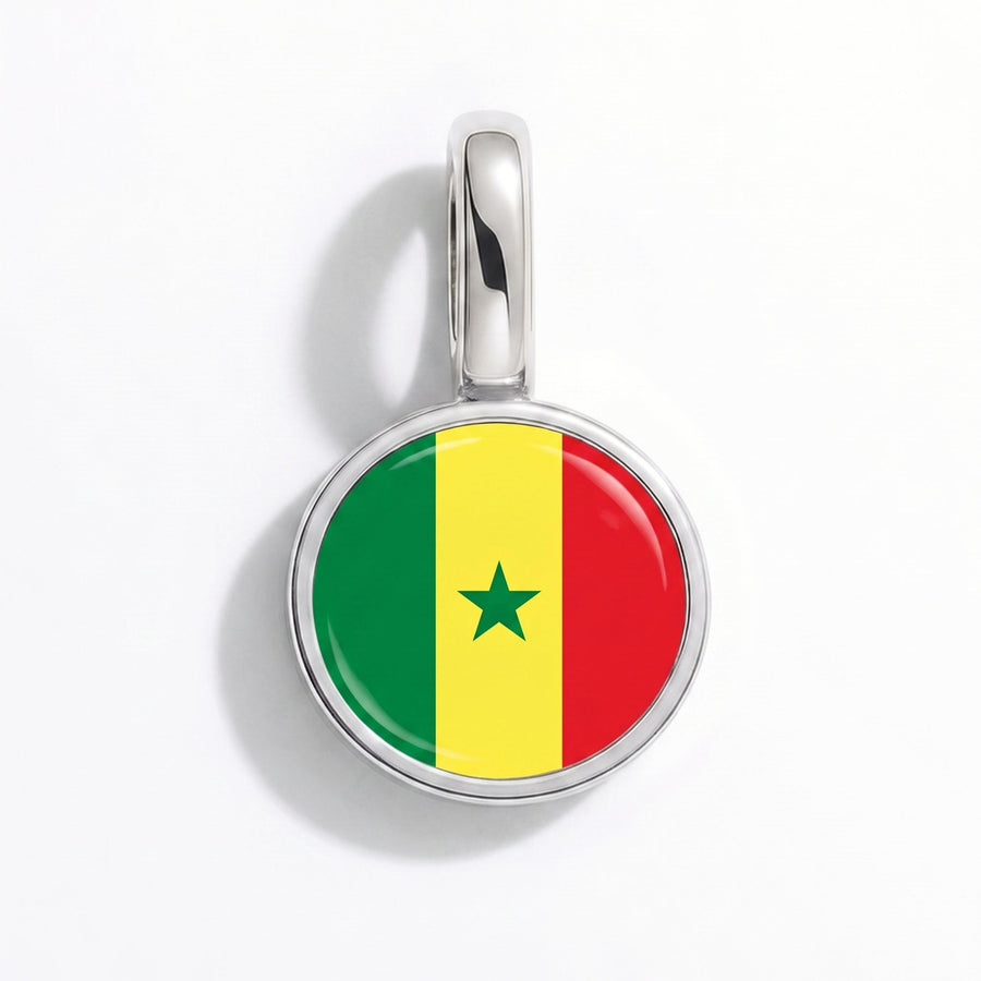 Charm - Flag Round – Silver
