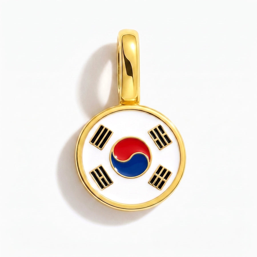 Charm - Flag Round – Gold
